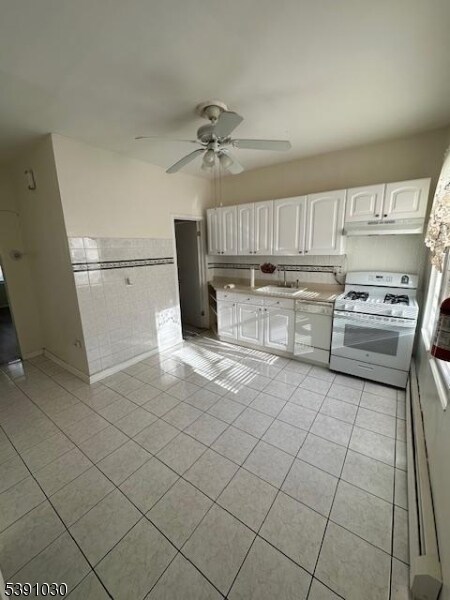 Photo - 254 Sussex St