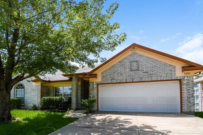 Photo - 1008 Havenbrook Dr House