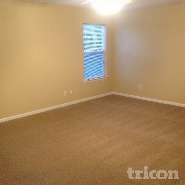 Photo - 8704 Michaw Ct