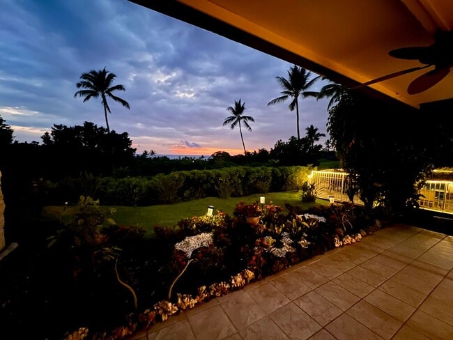 Building Photo - Available now | 2 Bedooms / 2 Baths / Condo with 1 Assigned parking stall Unit 104