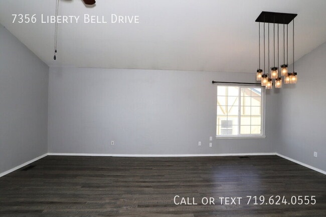 Photo - 7356 Liberty Bell Dr
