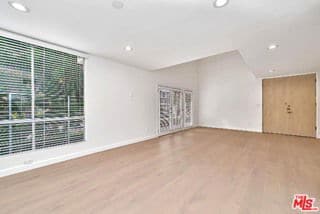 Building Photo - 843 4th St