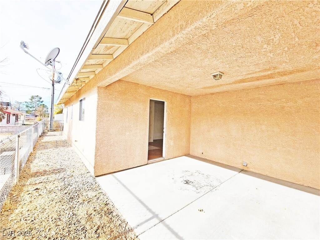 Photo - 1850 Pershing Ave