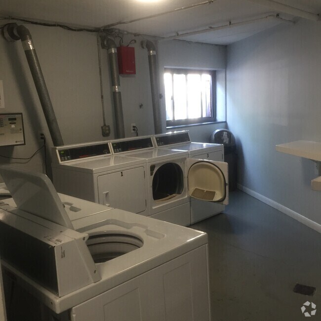 Building Photo - 15 Walbridge St Unit 27 Rental