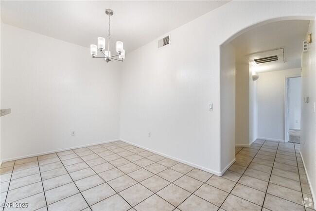 Building Photo - 1830 N Buffalo Dr Unit 1050 Rental