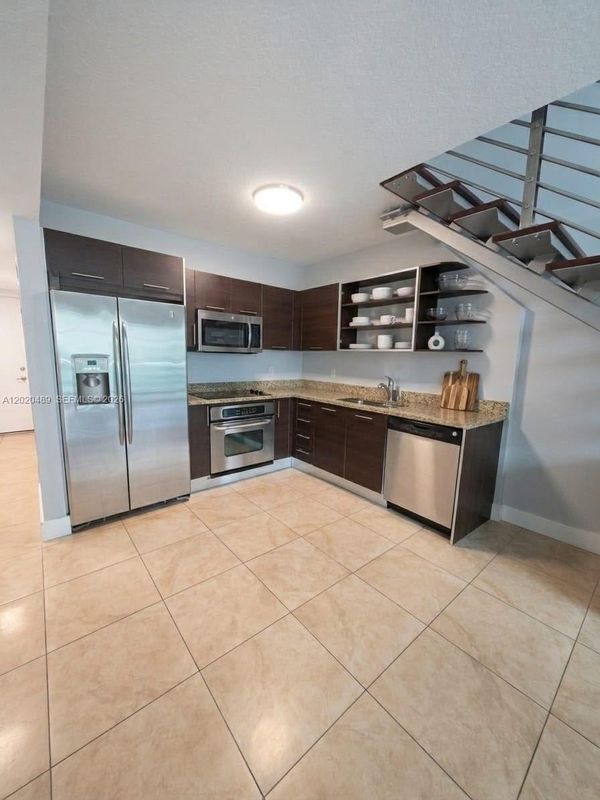 Photo - 41 SE 5th St Unit APT 815