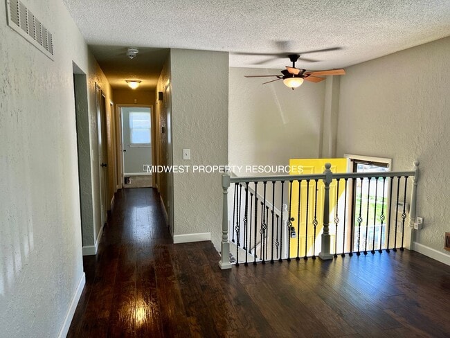Photo - Beautiful home, conveniently located in Bl...