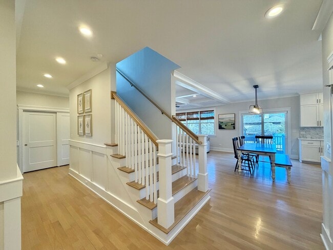 Photo - 4524 Sterling Rd