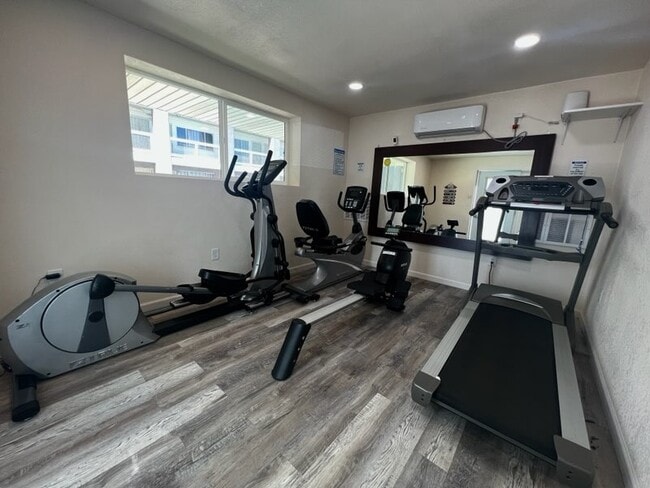 Photo - West Wood Village