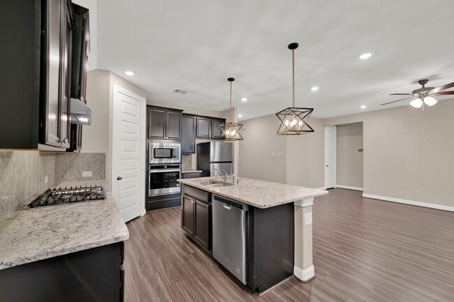 Building Photo - 2217 Gadwall Ct
