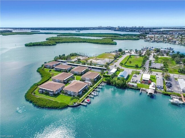 Photo - 330 Kon Tiki Dr