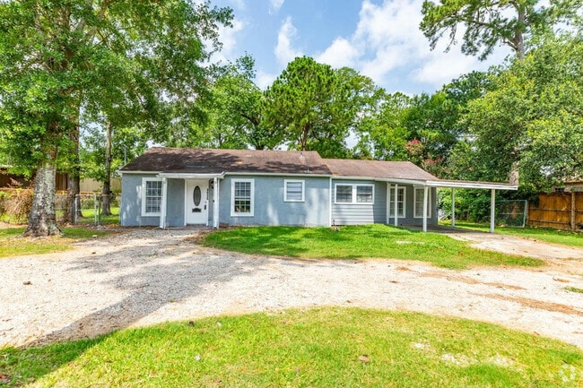 Building Photo - 3035 W Lucas Dr Rental