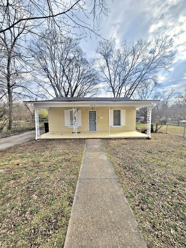 Building Photo - HOUSE FOR RENT - DECATUR NW