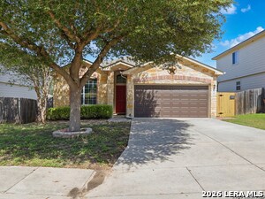 Building Photo - 810 Campion Red