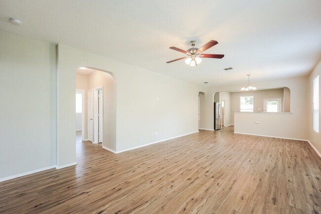 Photo - 27330 Wrought Iron