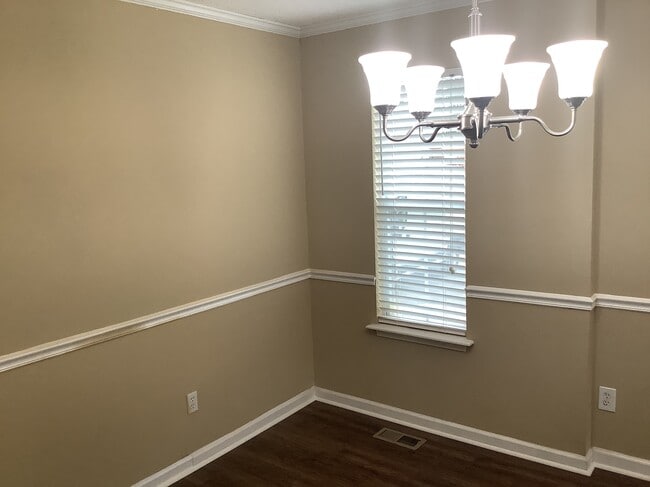 Photo - 116 Windy Meadow Way