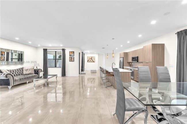 Photo - 10250 NW 76th Terrace