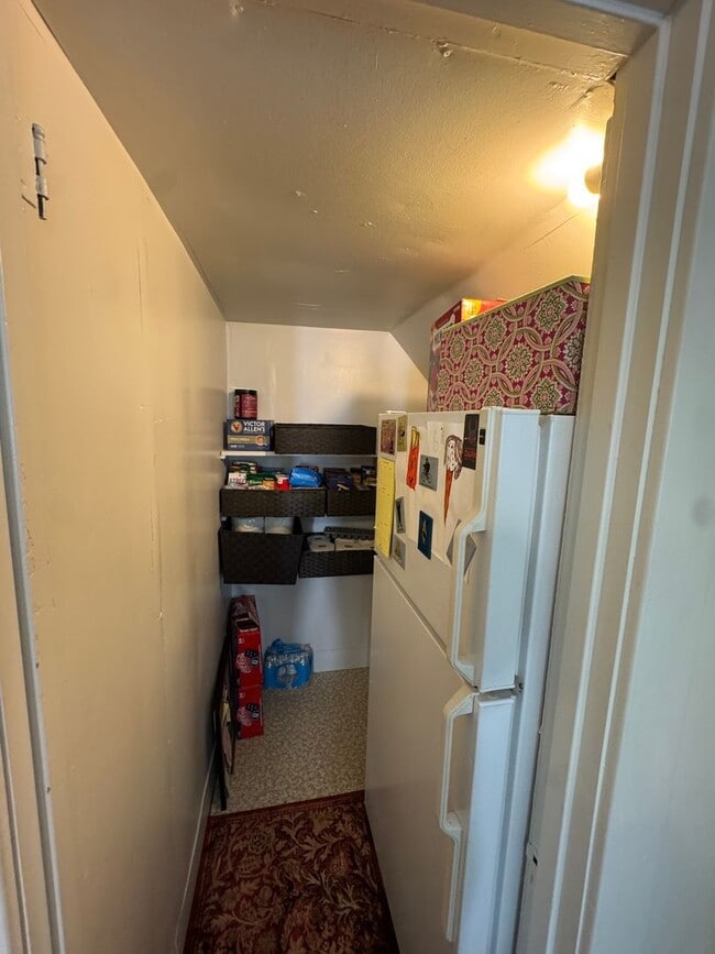 Photo - 3050 N Newhall St