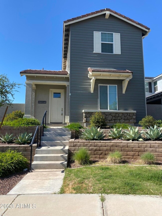 Photo - 21065 W Elm Way Ct House