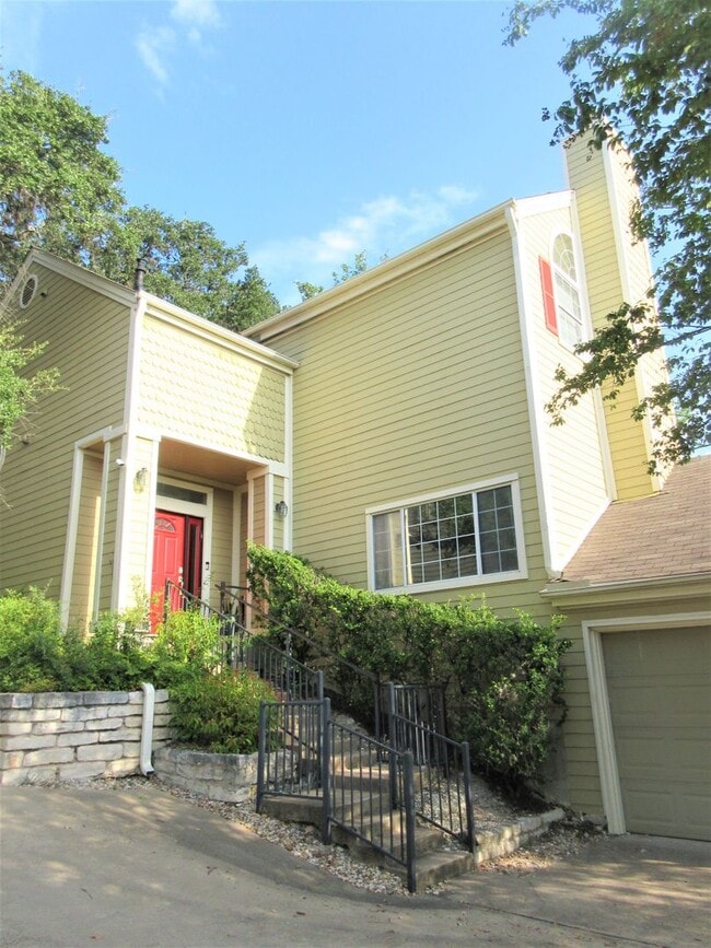 Photo - Furnished 3-bedroom in Travis Heights with Downtown Views!