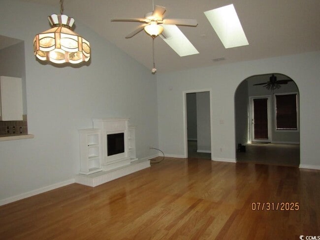 Building Photo - 4520 Lighthouse Dr