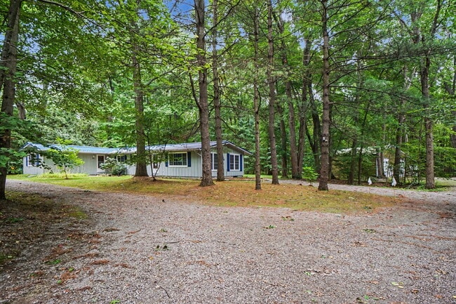 Photo - Peaceful Country Living | Spacious 3-Bed, 2-Bath Duplex $1600/month