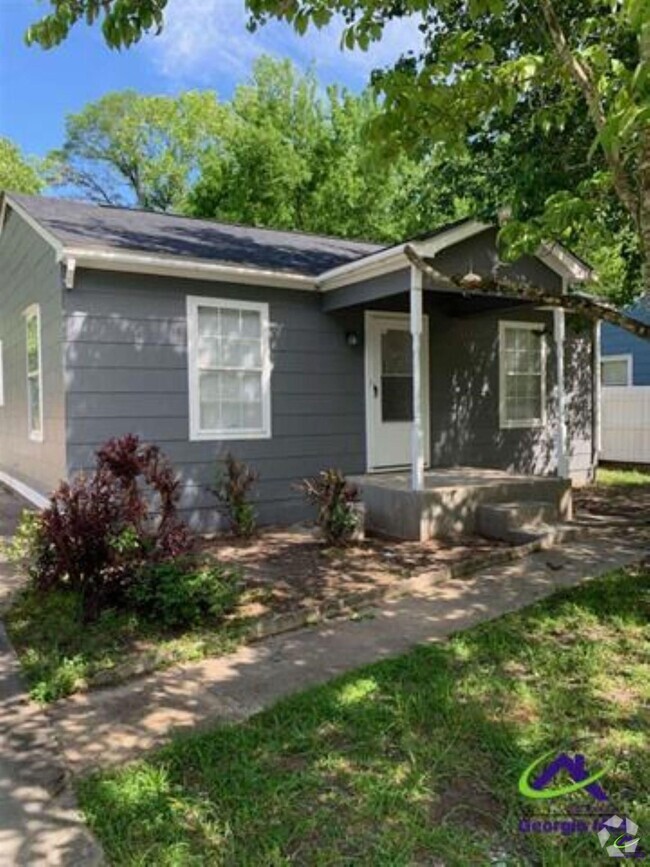 Building Photo - 716 Cornelia Dr Rental