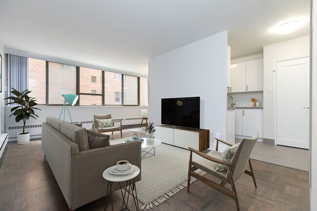 Building Photo - Skyliner Unit 00601