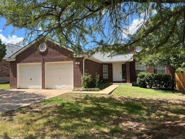Building Photo - 1811 Lion-Heart Dr Rental