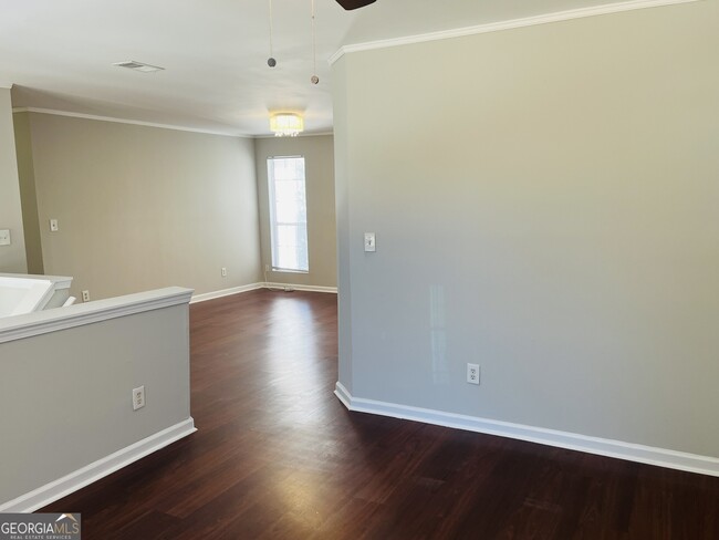 Photo - 5612 Feldwood Rd