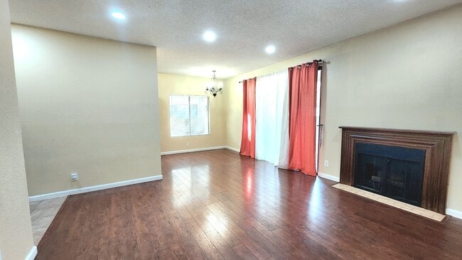 Living room with dinning - 3454 Bridgewood Ter Condo Unit 114