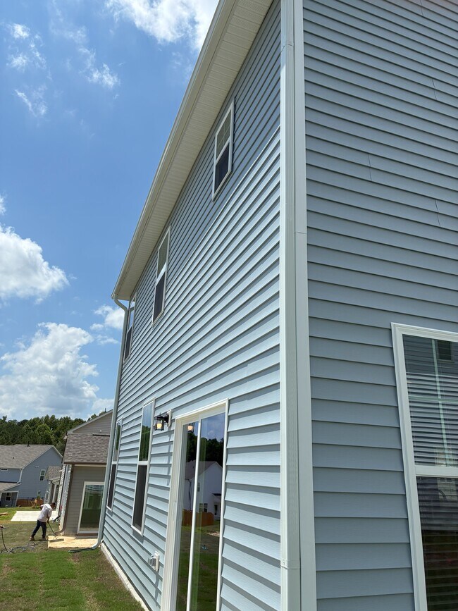 Photo - 240 Steel Springs Ln