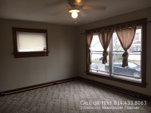 Photo - 3603 Maple St