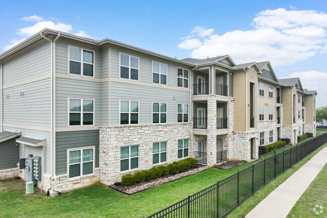 Alternate - Patriot Pointe