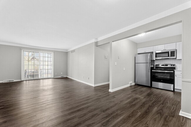 Photo - 24360 E River Rd Unit 30 - 30