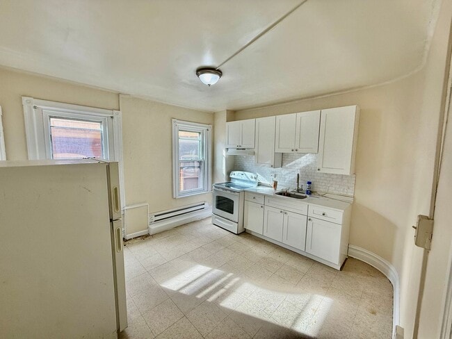 Photo - 43 S 13th St Unit 2