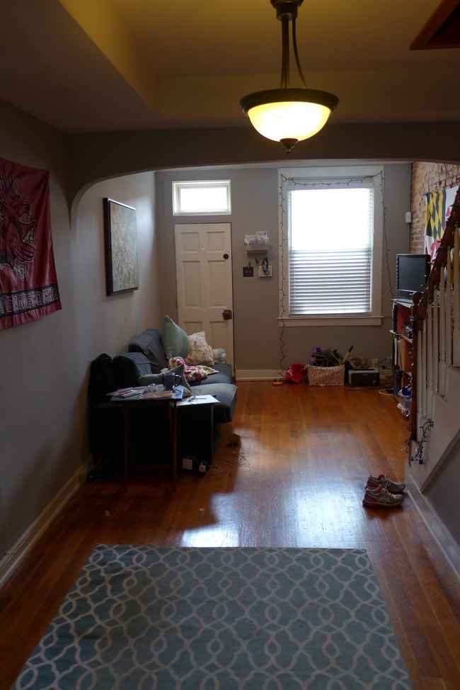 Building Photo - 509 S Chapel St Rental