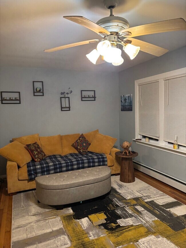 28 Prince Henry Dr