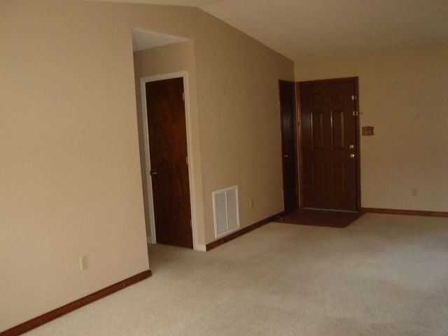 Photo - 6745 Alan-A-Dale Trail