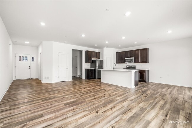 Photo - 142 Henderson St