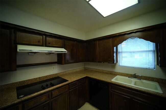Photo - 12403 Bexley Dr