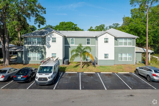 532 Park Tree Ter Orlando,&nbsp;FL&nbsp;32825 - Valencia Park Apartments