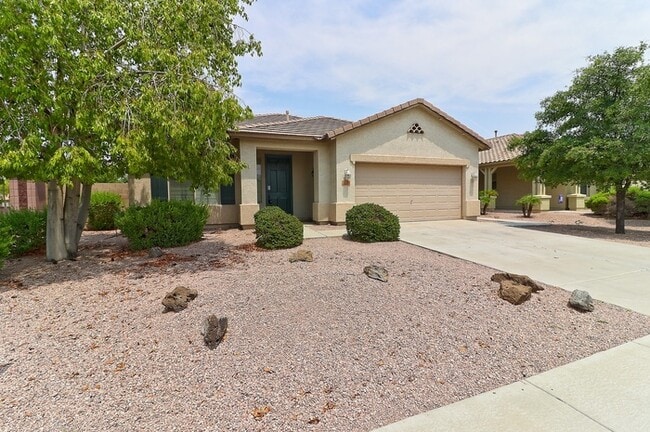 Photo - 3050 E Merlot St