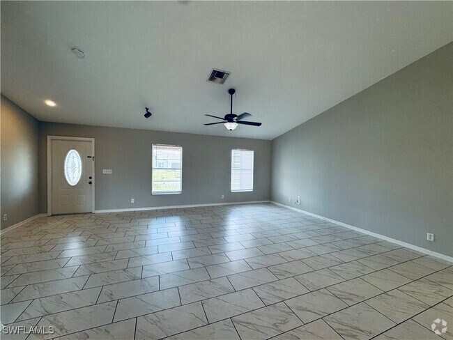 Building Photo - 1804 NW 1st Ave Rental
