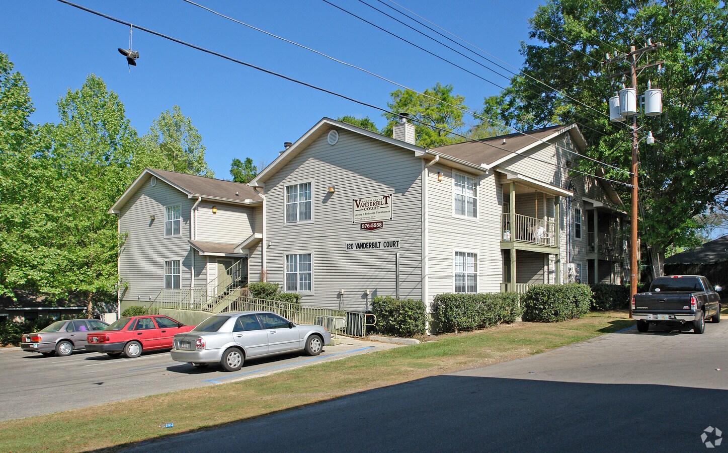 Vanderbuilt Court Apartments Tallahassee, FL