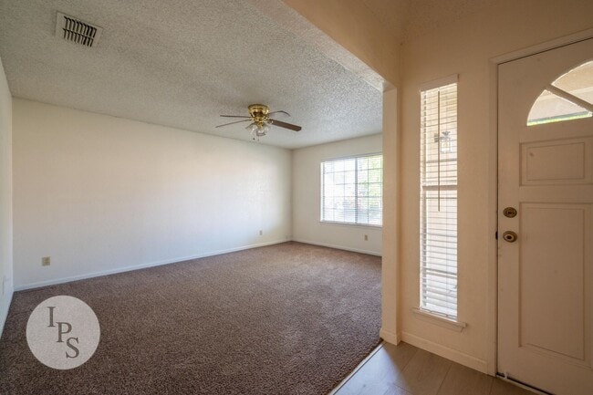 Photo - N.E. Fresno Home, 3BR/2BA, Blt 1988, POOL + Living & Family Rooms - Lots of Amenities!