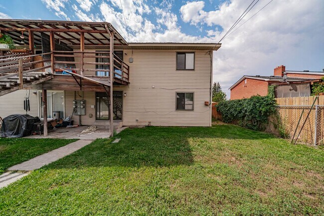 Photo - 675 Garfield St Unit 3