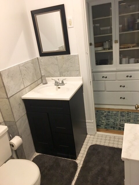 Photo - 1846 W Melrose St Unit 1