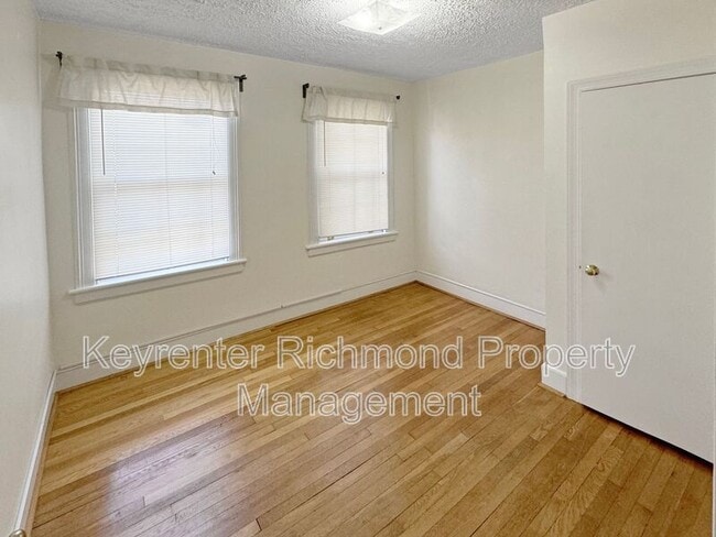 Photo - 210 N Stafford Ave Unit 27