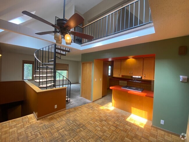 Building Photo - 2313 22nd Ave S Unit 2 Rental